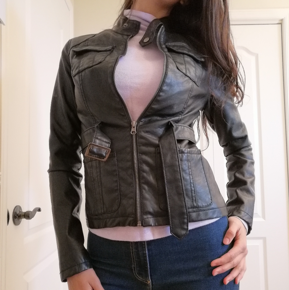 Leather Coat | Jacket - Picture 4 of 10